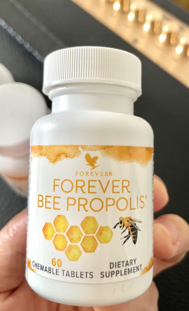 Forever Bee Propolis mã số 027